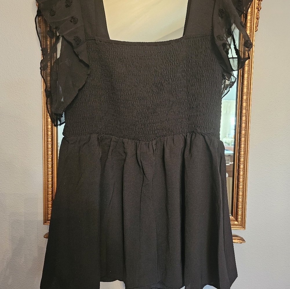 SHEIN Black Ruffle Sleeve Blouse